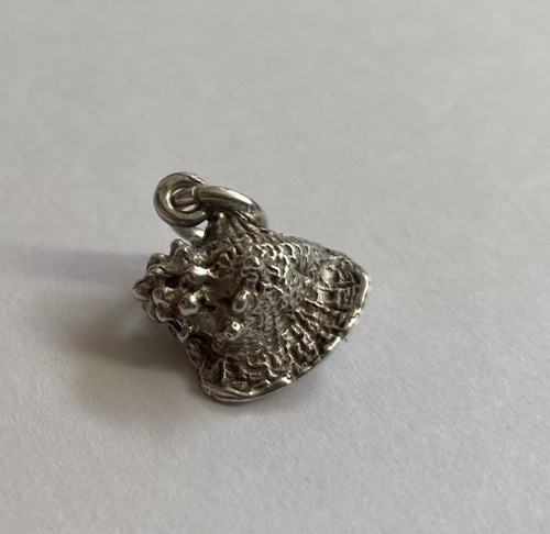 Sterling silver queen - sterling, conch