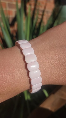 Natural pink queen conch - pink,
